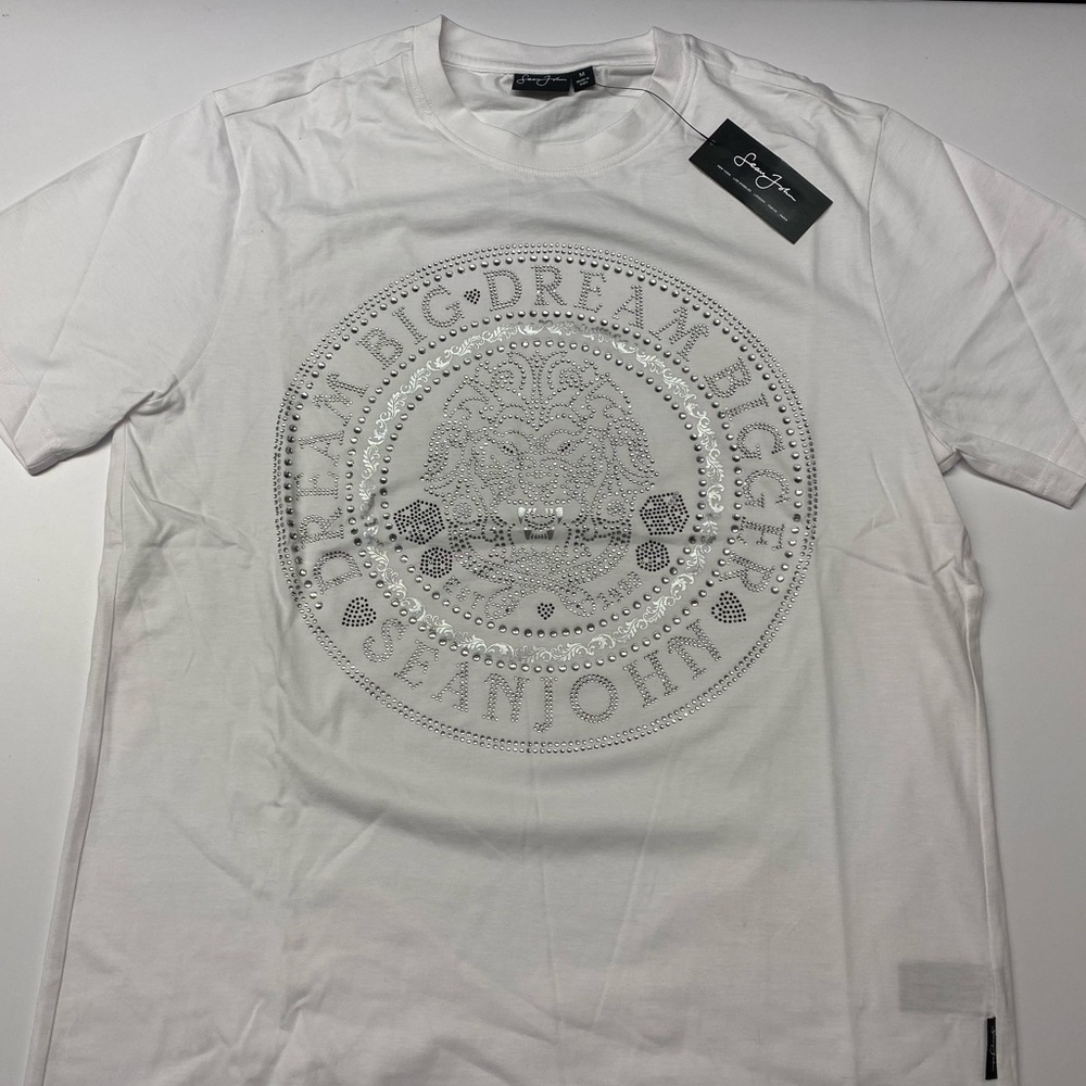 SEAN JOHN bedazzled “DREAM BIG” t-shirt